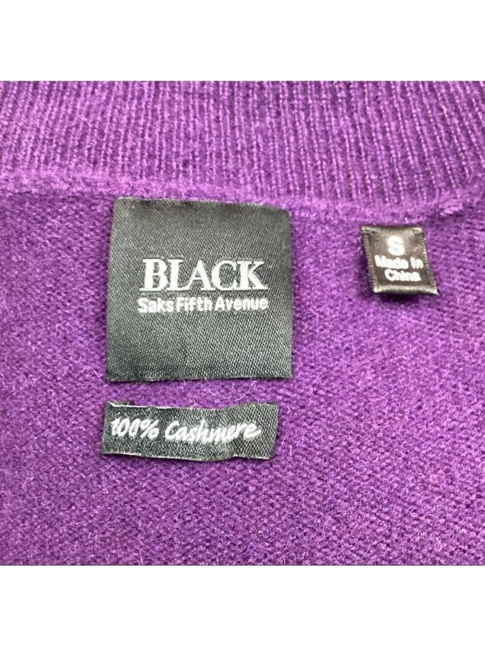 Black Saks Fifth Avenue Womens Purple Cashmere Turtleneck Sweater Size S Made In - Picture 7 of 8
